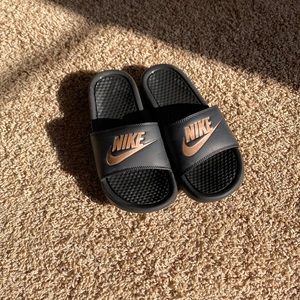 Nike slides, size 7